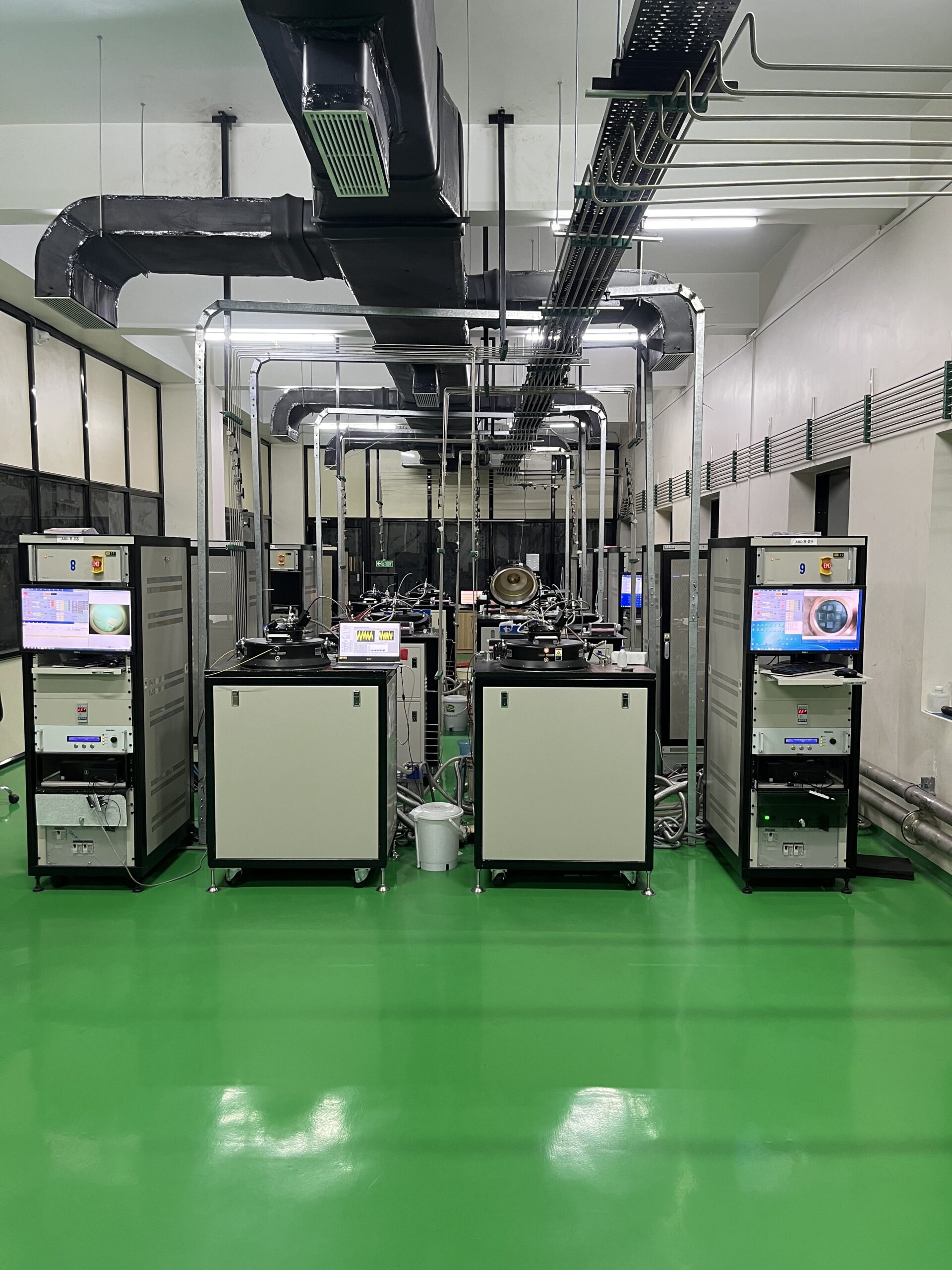 Showcasing Setup for Lab Grown Diamonds